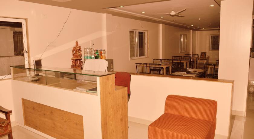 Ширди: Hotel Sai Raj