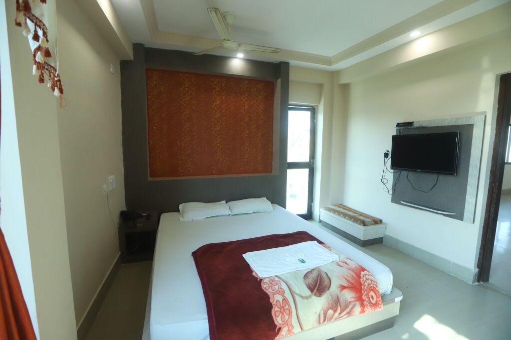 Пури: Larica Holiday Inn Puri