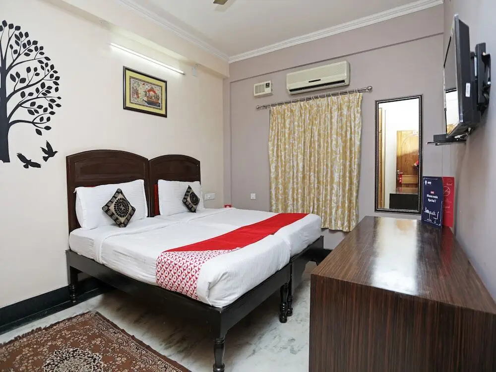 Бхубанешвар: R S Corporate Guest House