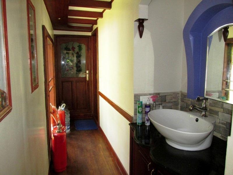 B 4 You Houseboats — фото 1