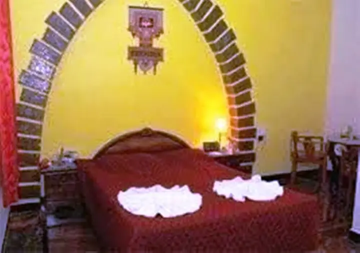 Вагатор: Tiara Lotus Inn