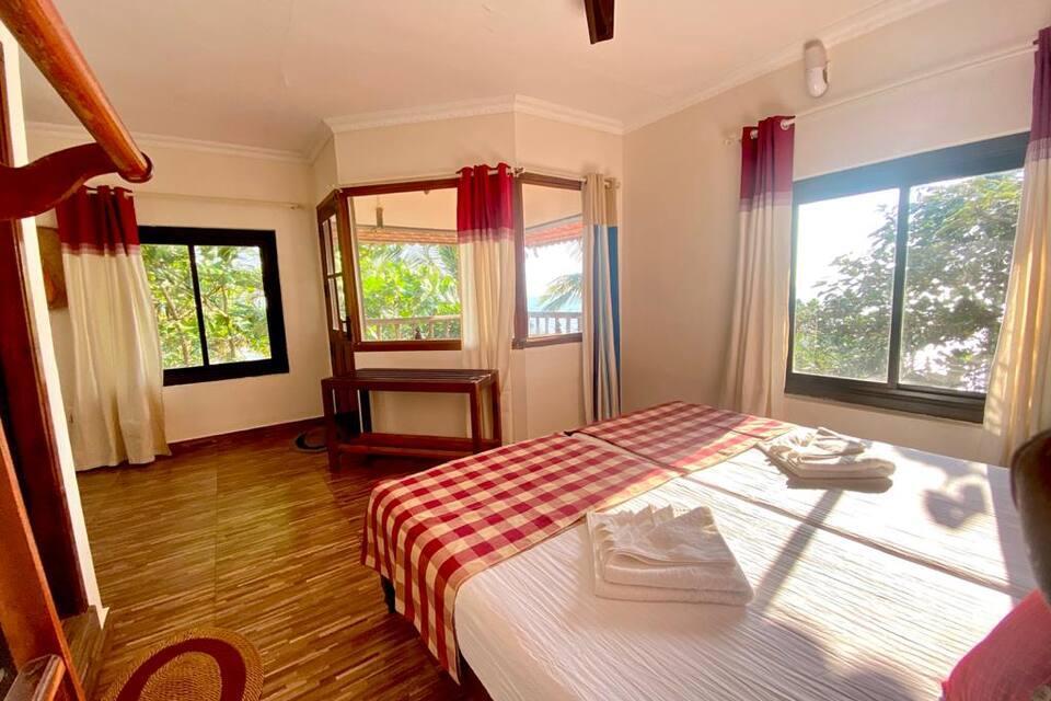 Seashell Harish Beach Home — фото 1