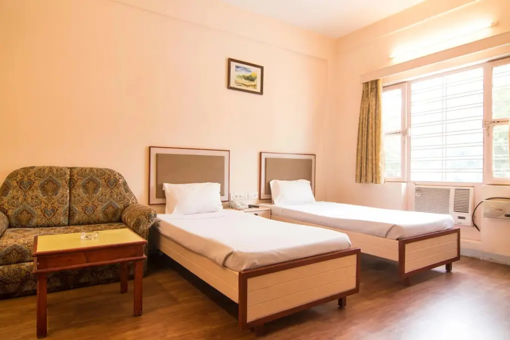 Батасингарам: Ramoji Film City Shantiniketan