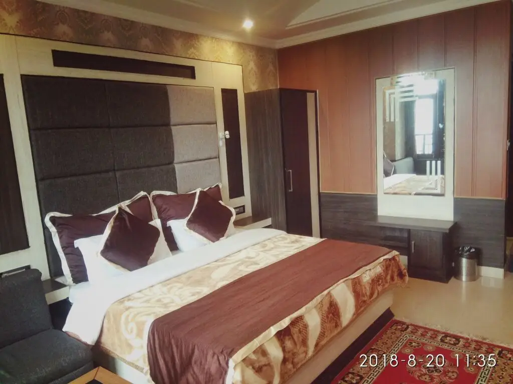 Дармсала: Hotel Holiday Hill