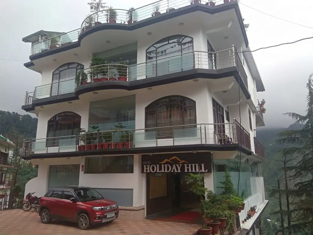 Hotel Holiday Hill — фото 1