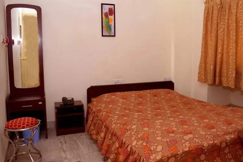 Колката: OYO 43924 Harry Guest House