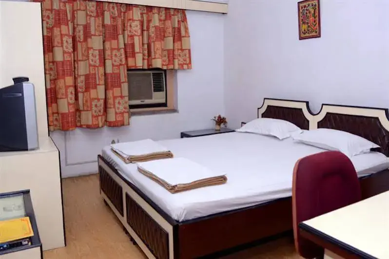 Колката: OYO 43924 Harry Guest House