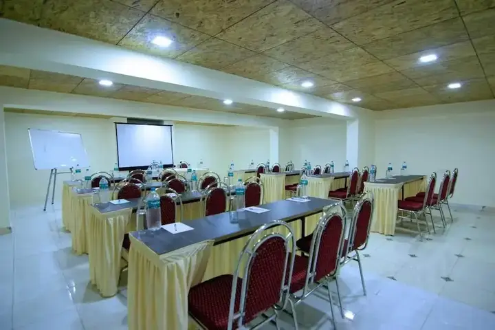Лонавала: Hotel Royal Park