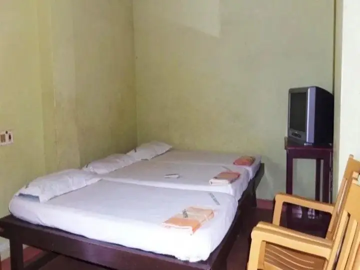 Eraniel: Hotel Kanya
