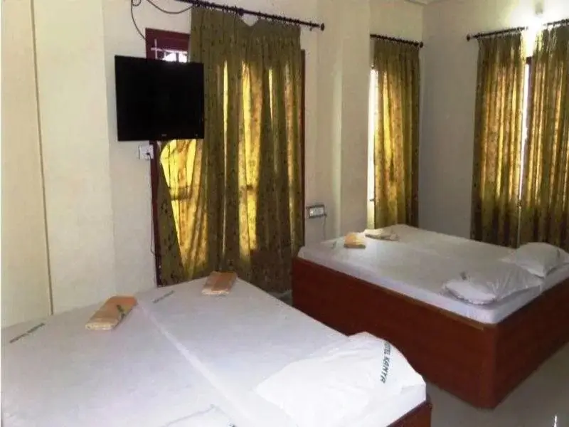 Eraniel: Hotel Kanya