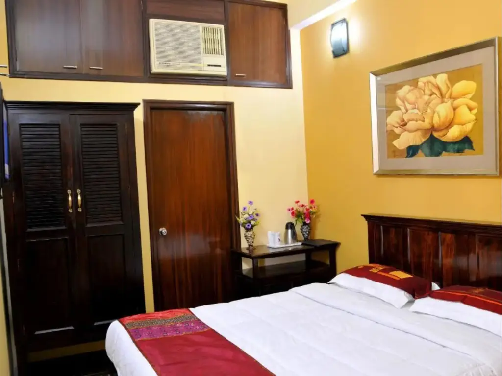 Джайпур: OYO 12957 Hotel Silver Plaza