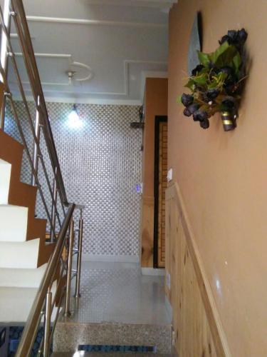 Шринагар: Hotel Kashmir Inn