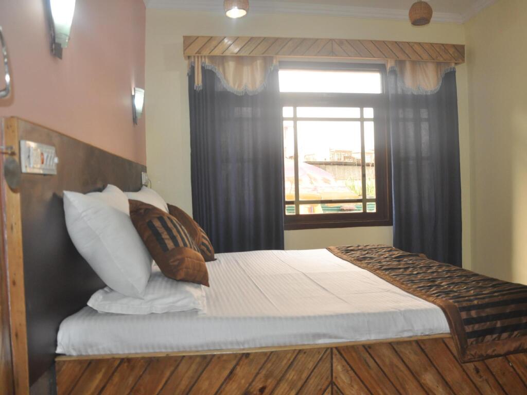 Шринагар: Hotel Kashmir Inn