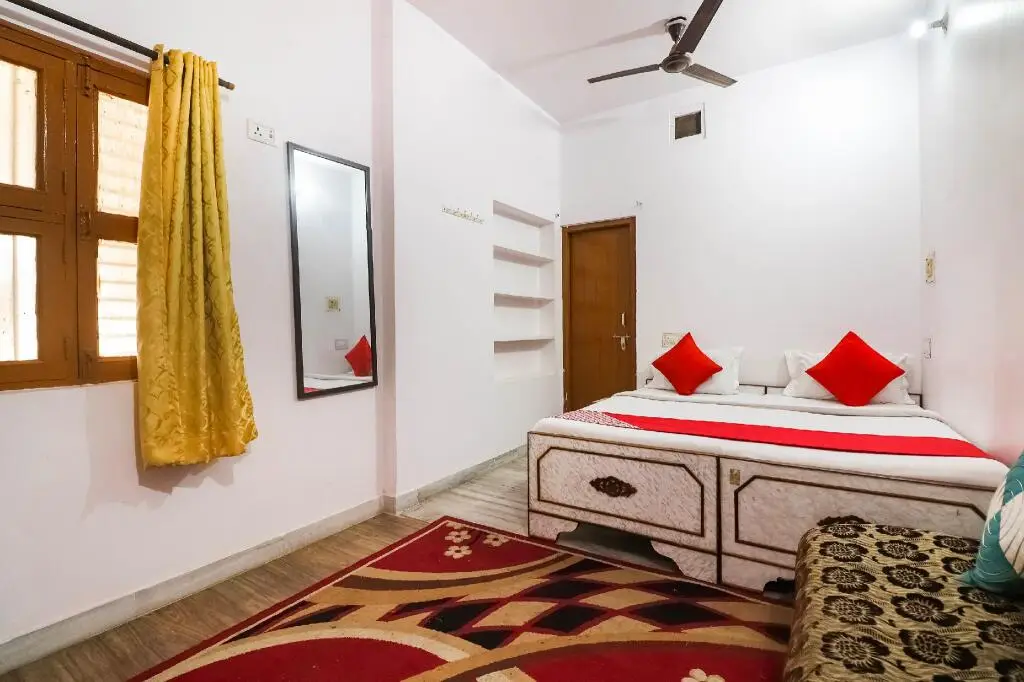 Варанаси: OYO 66395 Kesher Guest House