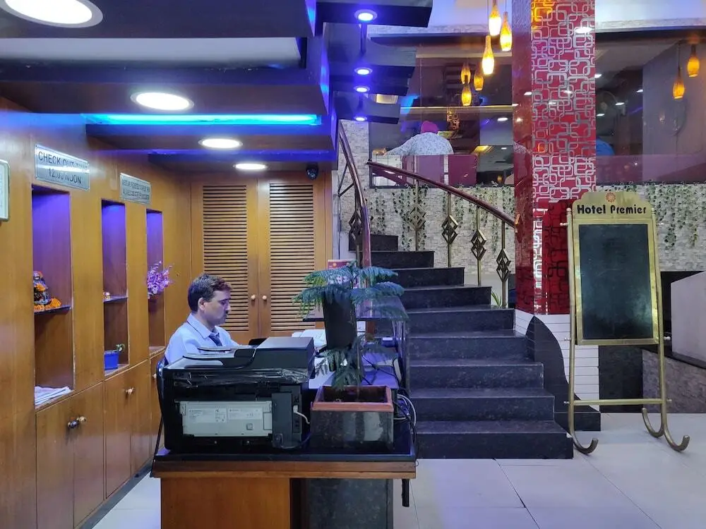 Катра: Hotel Premier
