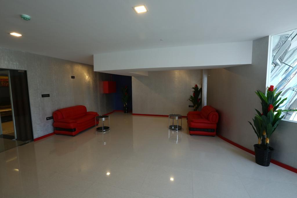 Тирувавадутураи: Million Day Mayiladuthurai Hotel