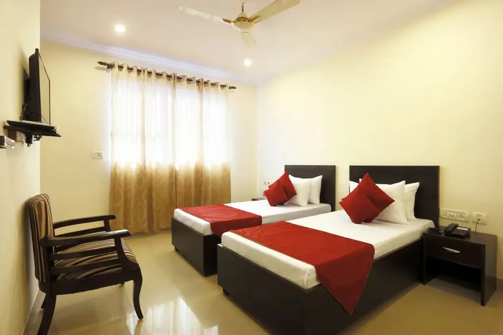 Нью-Дели: Airport Hotel Chanakya