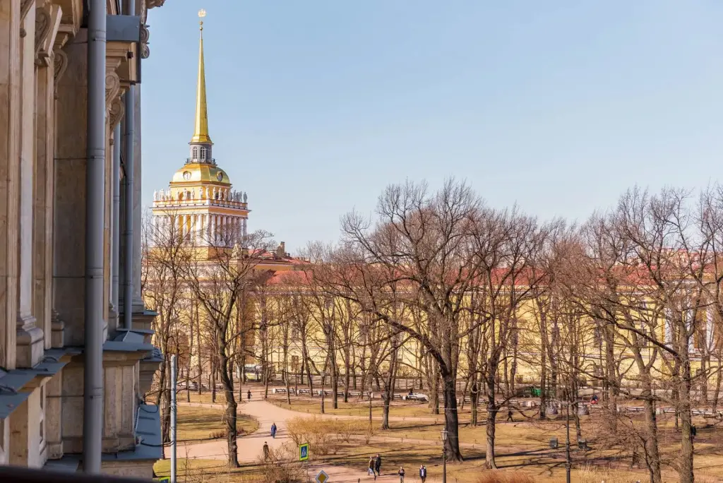 Санкт-Петербург: Апартаменты С Видом На Эрмитаж