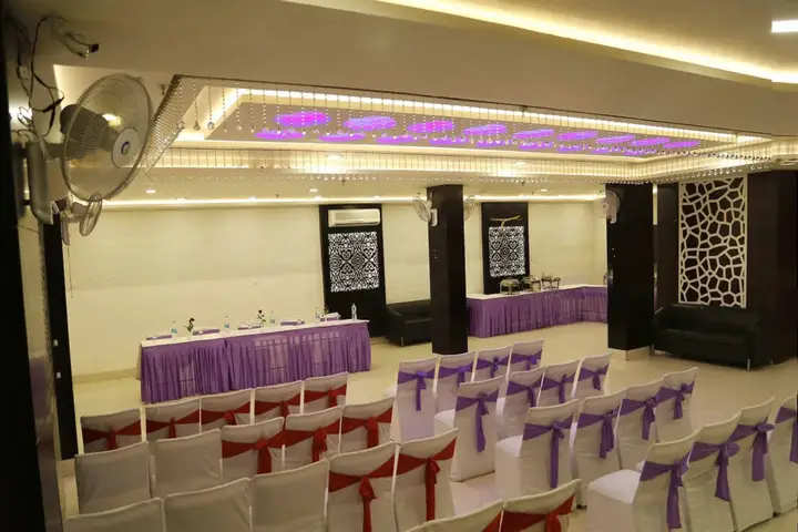Агра: Hotel Idea Inn