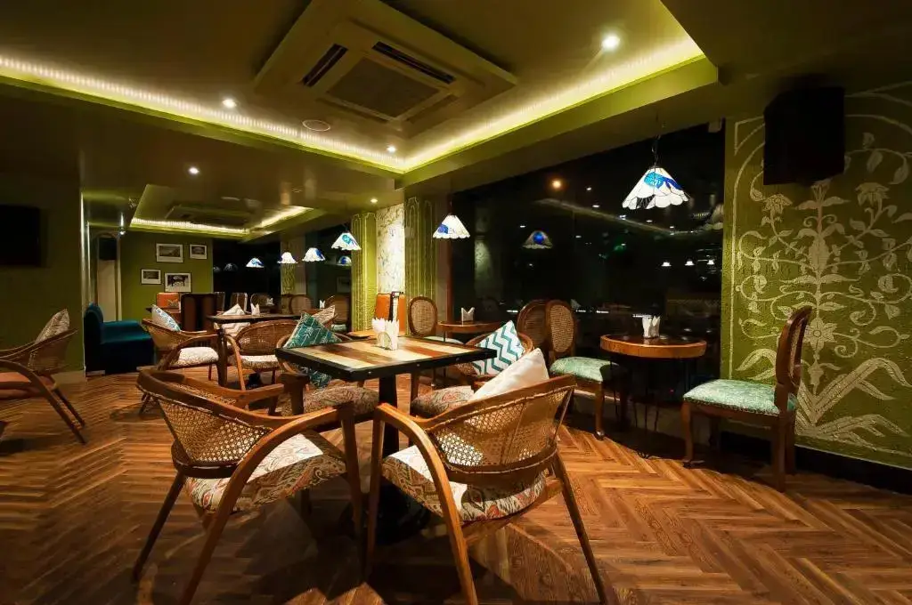 Нью-Дели: Capital O 27044 Hotel The Orion Plaza