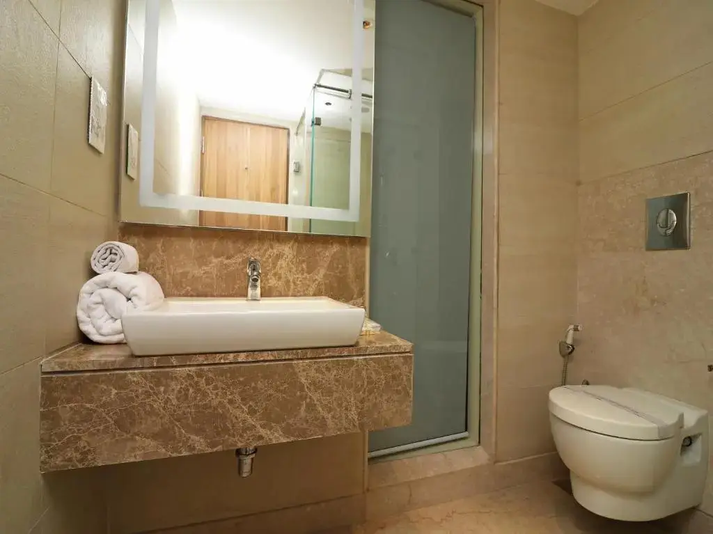 Нью-Дели: Capital O 27044 Hotel The Orion Plaza