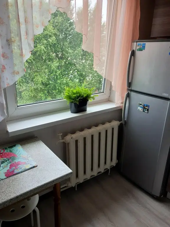 Калининград: Апартаменты on Rokossovskogo 11