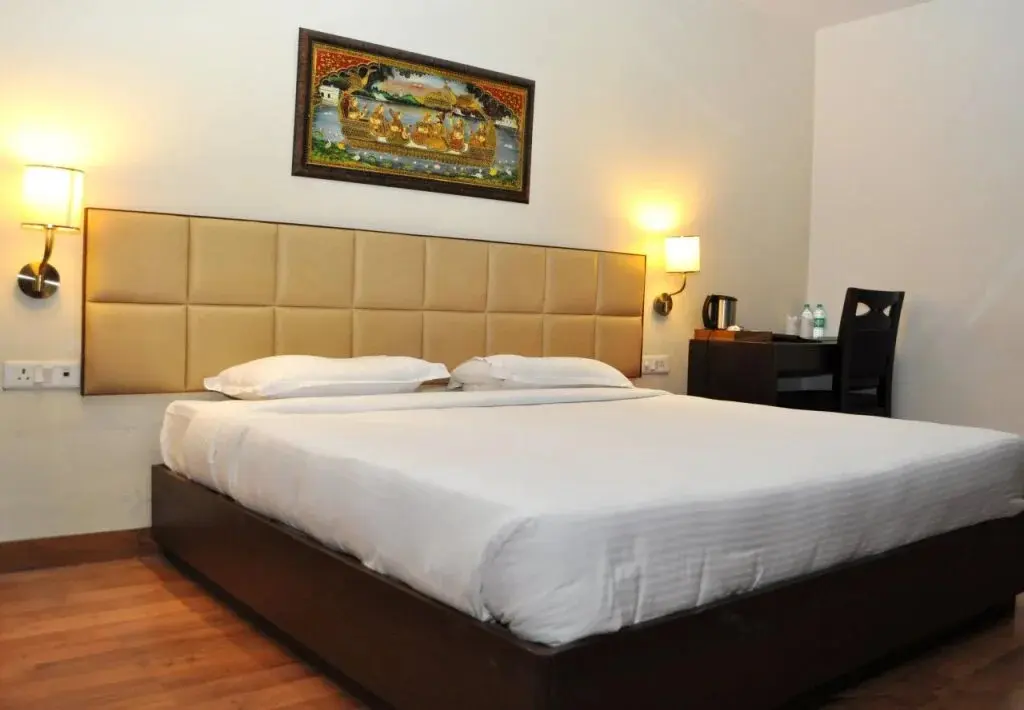 Лакхнау: Hotel Golden Orchid