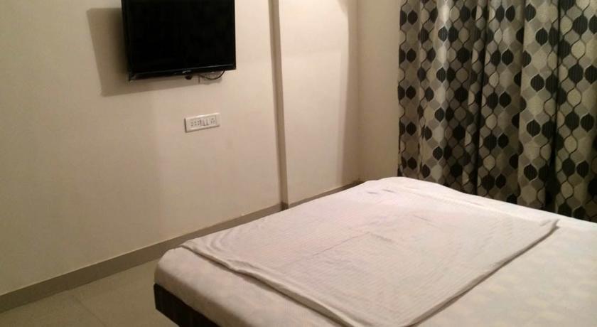 Мумбаи: Mumbai Holiday Home-Neptune Powai