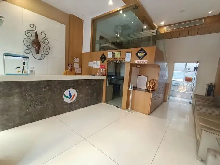 Тхане: Hotel Vinyasa