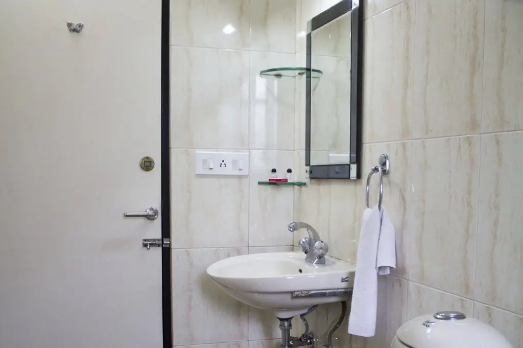 Колката: Oyo 15258 Hotel Arya International