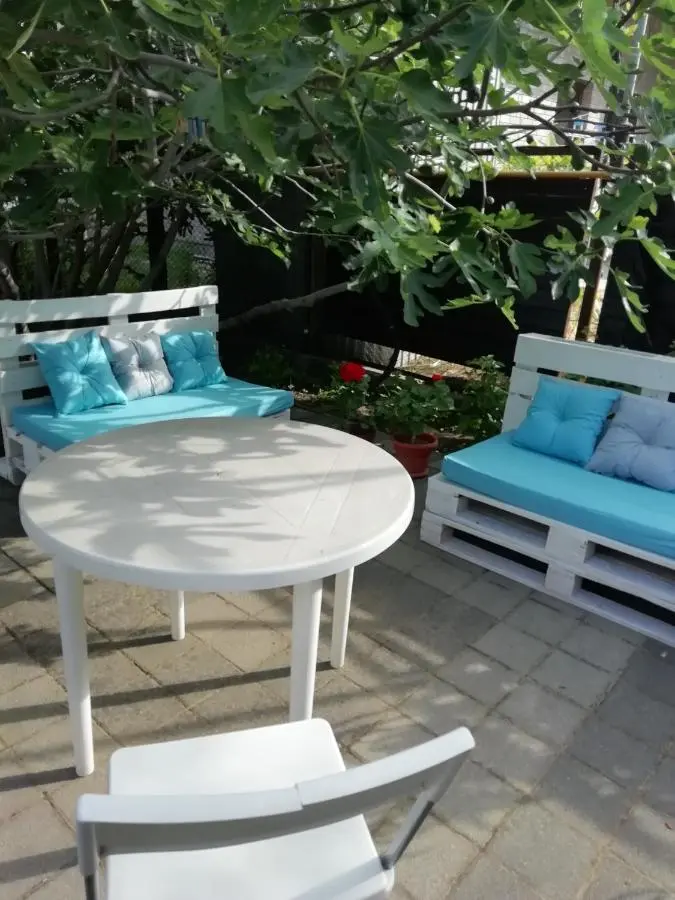 Витязево: Khristina Guesthouse