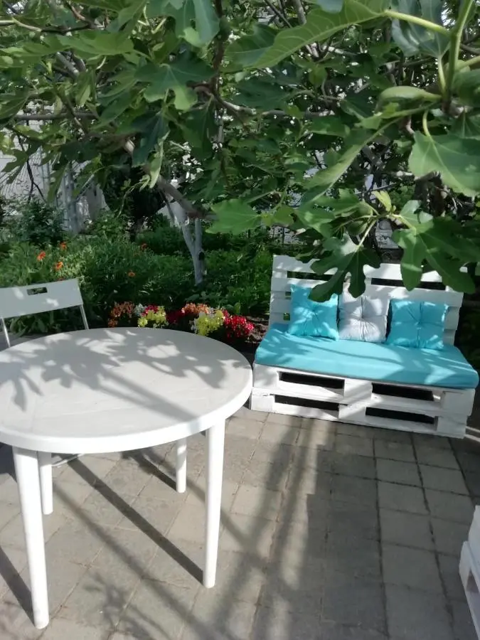 Витязево: Khristina Guesthouse