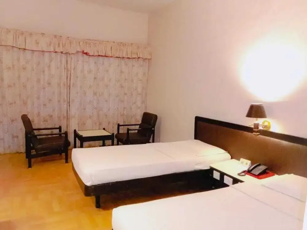 Перумал Ковил Пати: Hotel Indraprastha
