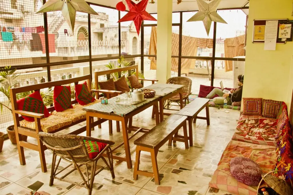 Варанаси: goSTOPS Lite Varanasi