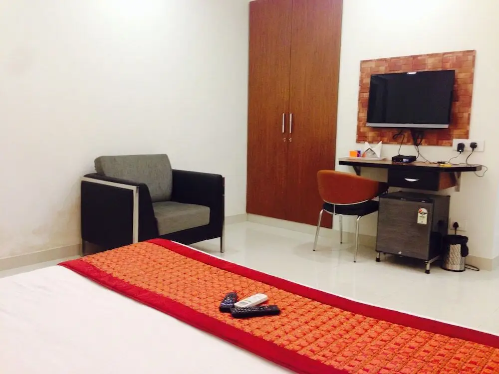 Гуруграм: Hotel Sai Village Cyber Park
