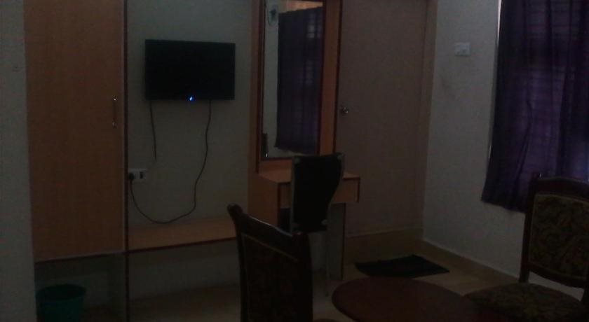 Тирупати: Hotel Pasuparthy Residency
