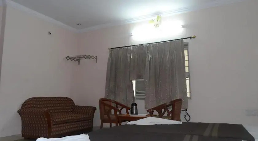 Хидерабад: Paradise Kunas Guest House