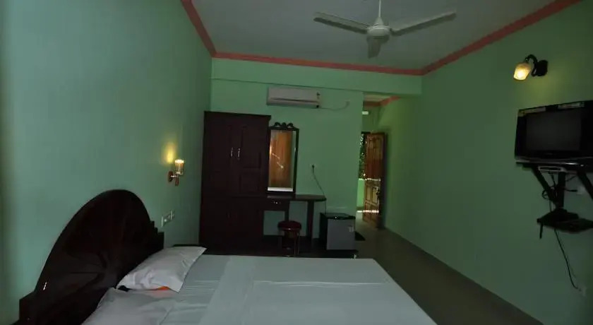 Ковалам: Sreelakshmi Holiday Inn