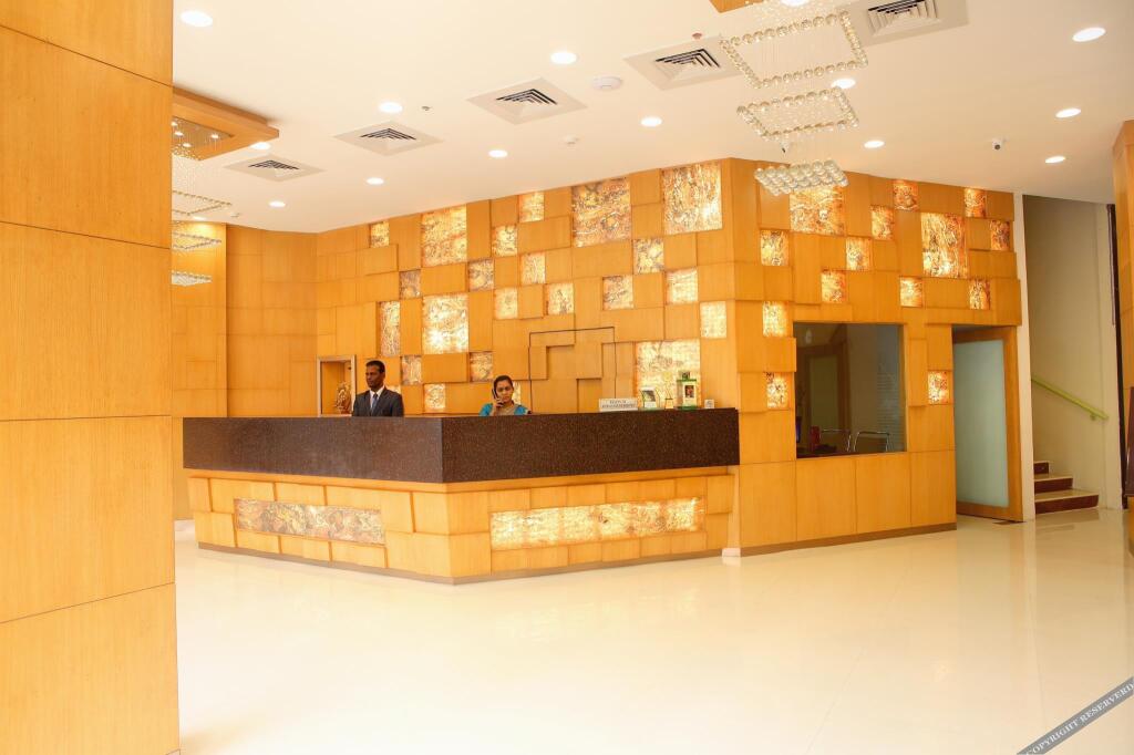 Sandhya Hotel — фото 1