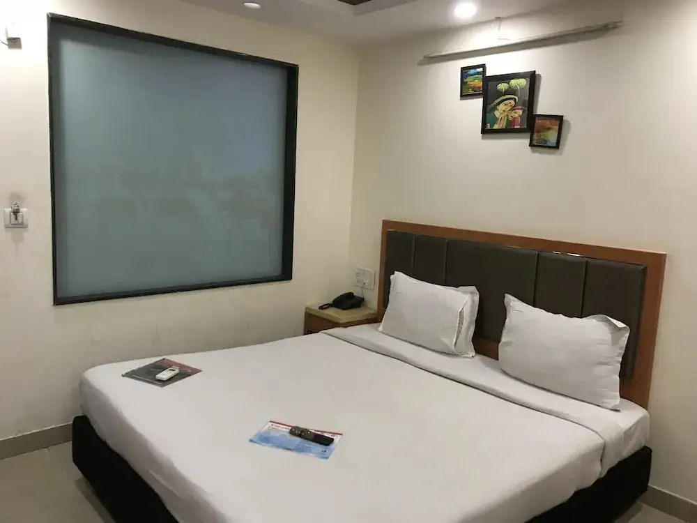 Нью-Дели: Hotel R Continental