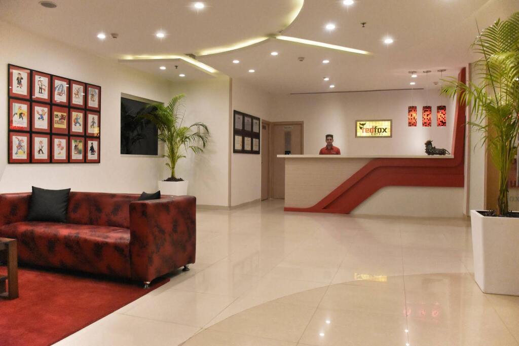 Red Fox Hotel Chandigarh — фото 1