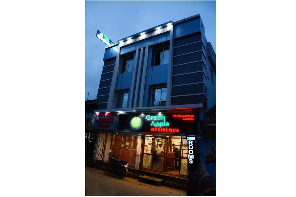 Ути: Green Apple Residence