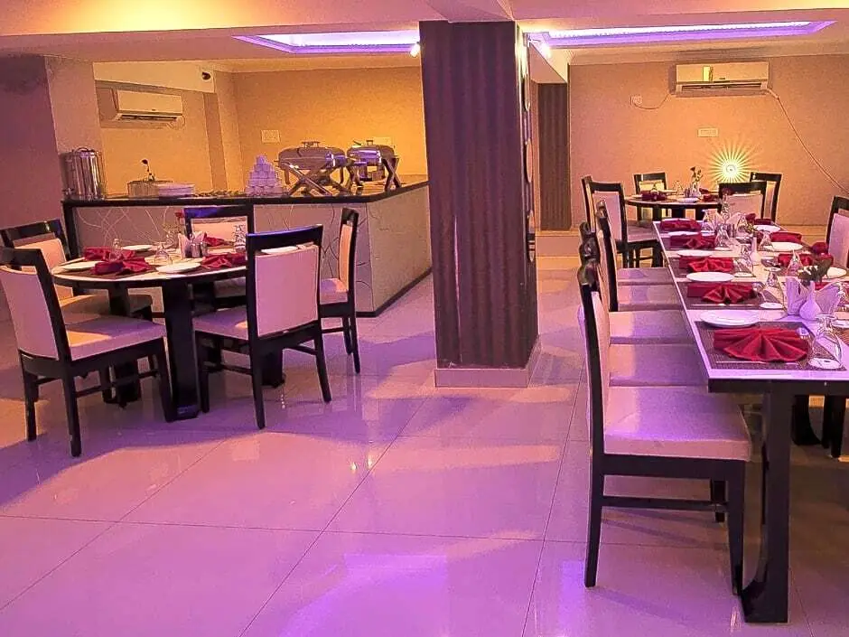 Нью-Дели: Hotels Pitrashish Grand