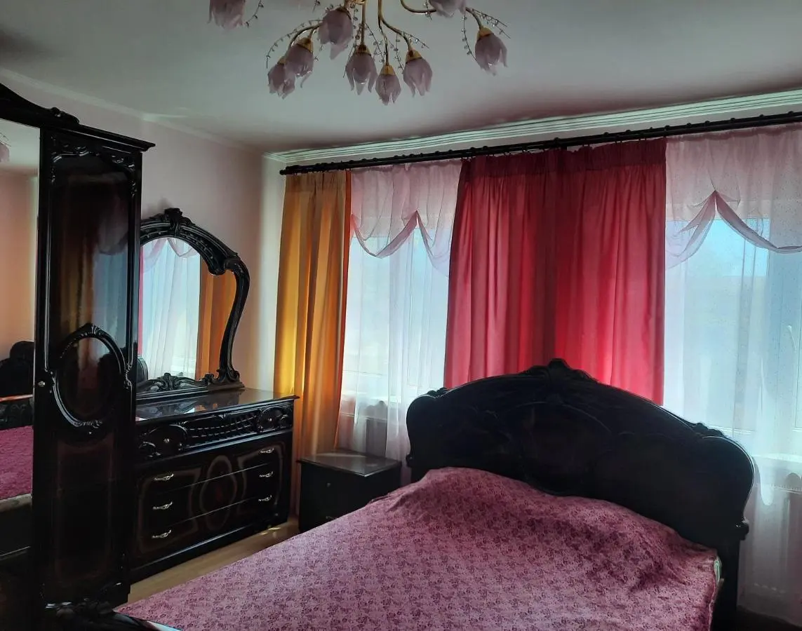 Витязево: Guesthouse Elena
