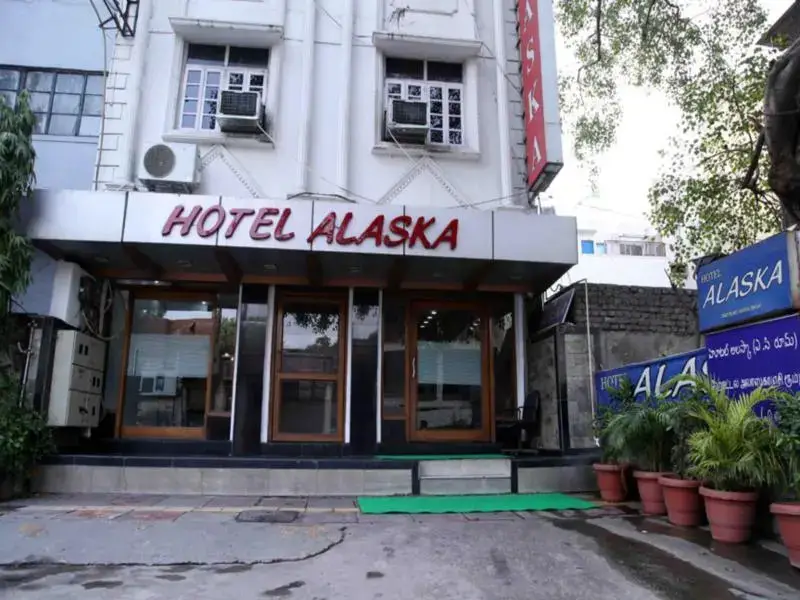 Нью-Дели: Hotel Alaska