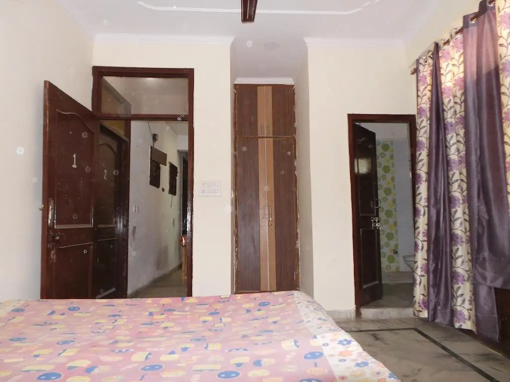 Нью-Дели: Indu PG House