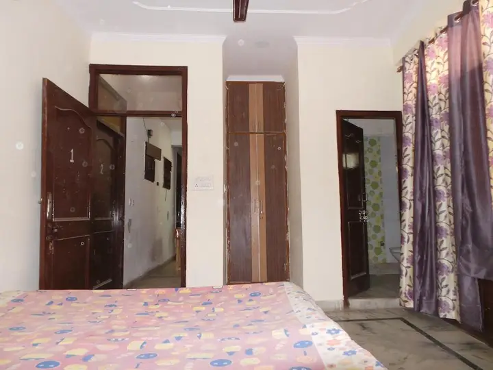 Нью-Дели: Indu PG House