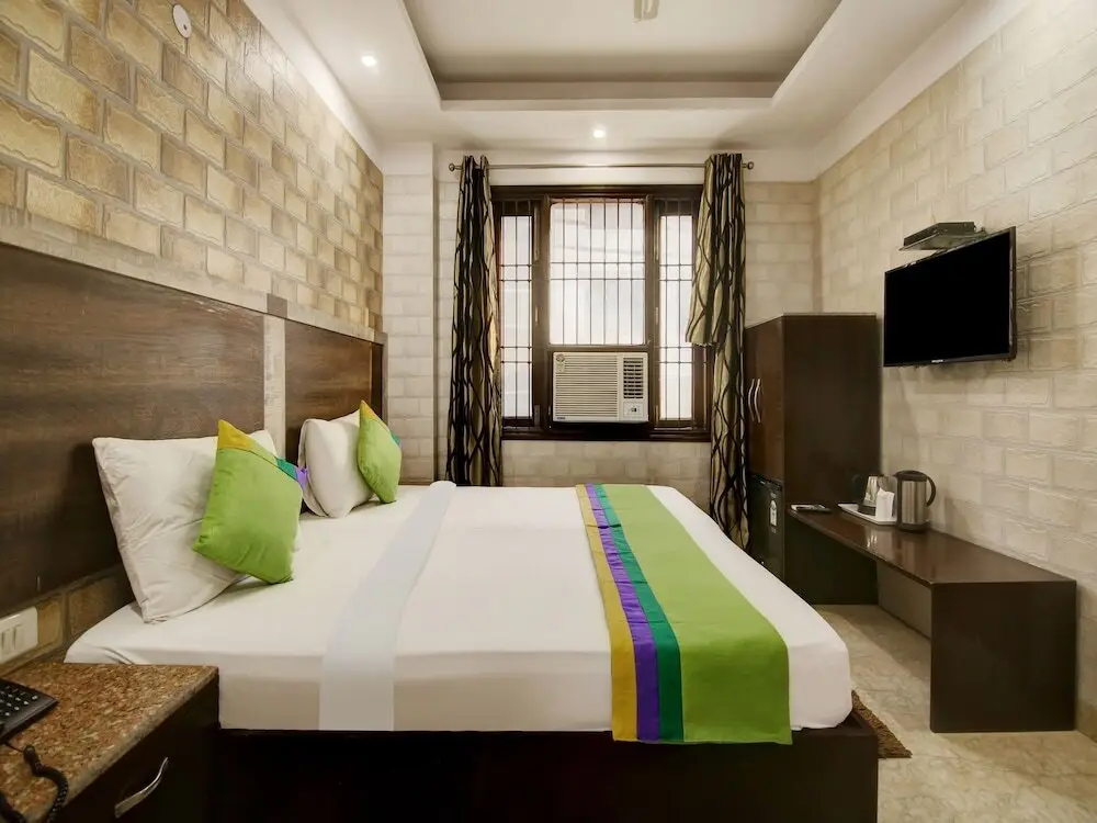 Нью-Дели: Hotel S&B East Inn