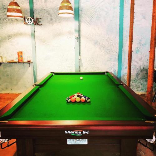 Анджуна: Red Door Hostel