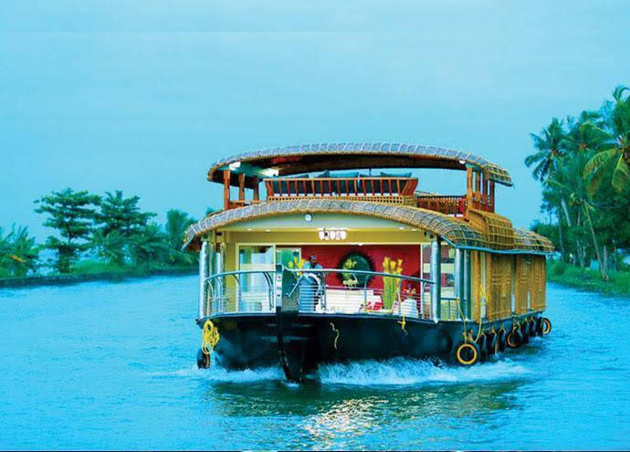 Аллеппи: Jim and Paddy Houseboat Cruises